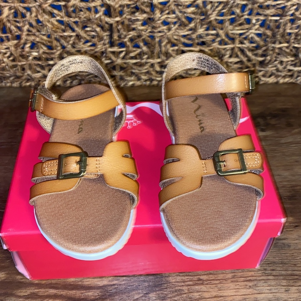 NEW NINA LACEY LIGHT TAN TUMBLE SANDALS SIZE 10 M sandals NIB
